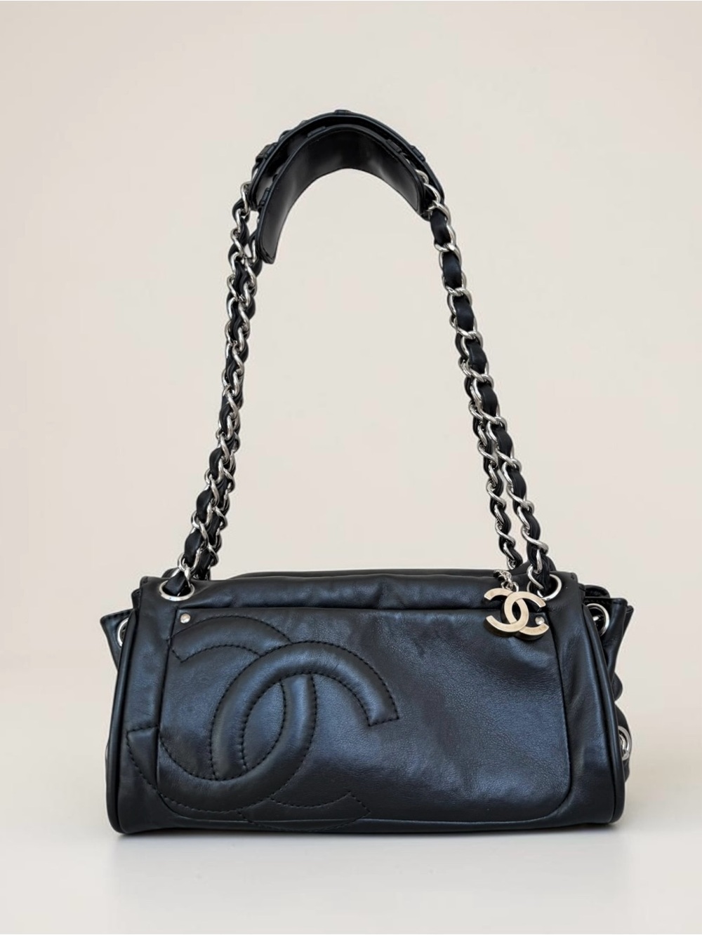 CHANEL 2006 Lux Ligne Accordian Shoulder Bag - Picture 1 of 15